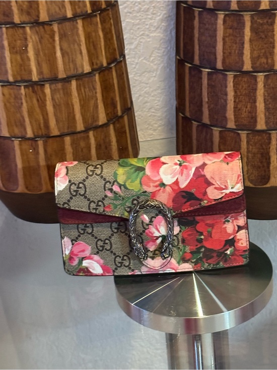 Gucci Handbags - Gucci Floral GG Supreme Crossbody Mini Bag in Beige, Red, Pink